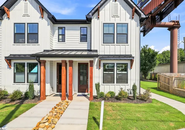 Photo 1 of Townhouse for sale at 1192 N Pleasantburg Dr, Greenville, SC 29607 | MLS# 1602690 | Listing updated on 2026-09-02