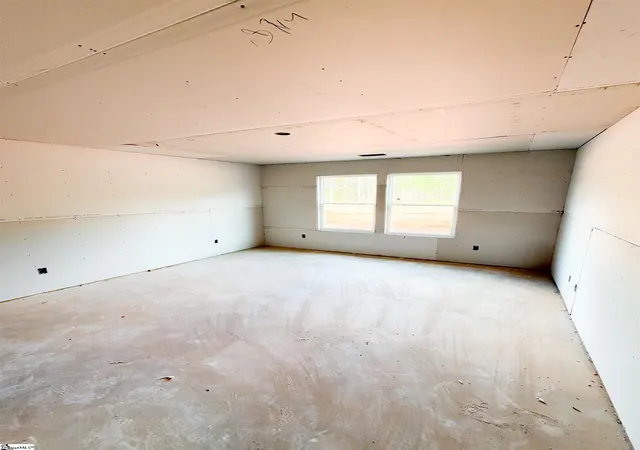 Photo 3 of Single family home for sale at 84 Henderson Rd, Gray Court, SC 29645 | MLS# 1603985 | Listing updated on 2026-09-28