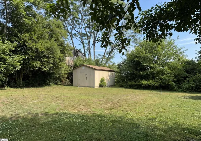 Photo 16 of Single family home for sale at 3 Piedmont Ave, Greenville, SC 29611 | MLS# 1603857 | Listing updated on 2026-09-28