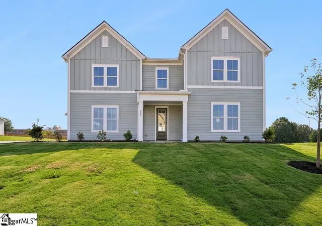Photo 1 of Single family home for sale at 303 Dumain Ct, Piedmont, SC 29673 | MLS# 1582872 | Listing updated on 2026-09-12