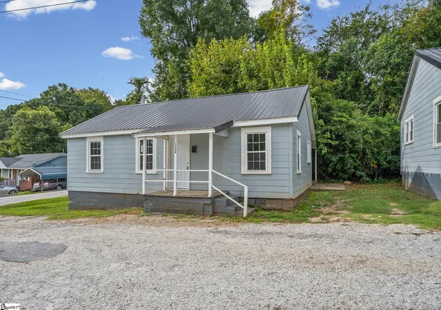 Photo 1 of Multi family home for sale at 225 Spring Valley Rd #UNITS A, B, & C, Greenwood, SC 29649 | MLS# 1606497 | Listing updated on 2026-10-13