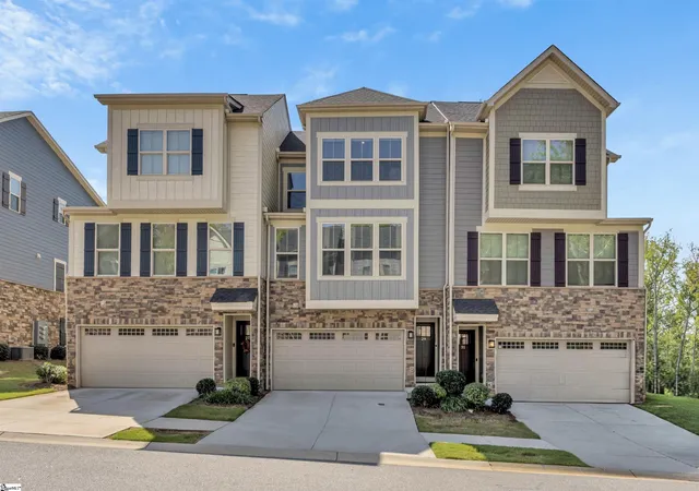 Photo 1 of Townhouse for sale at 29 Questover Dr, Greenville, SC 29607 | MLS# 1604674 | Listing updated on 2026-10-23