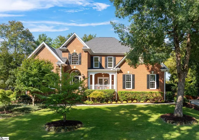 Photo 2 of Single family home for sale at 109 Meilland Dr, Greer, SC 29650 | MLS# 1604819 | Listing updated on 2026-10-13