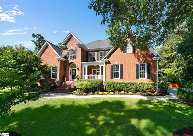 Photo 3 of Single family home for sale at 109 Meilland Dr, Greer, SC 29650 | MLS# 1604819 | Listing updated on 2026-10-13