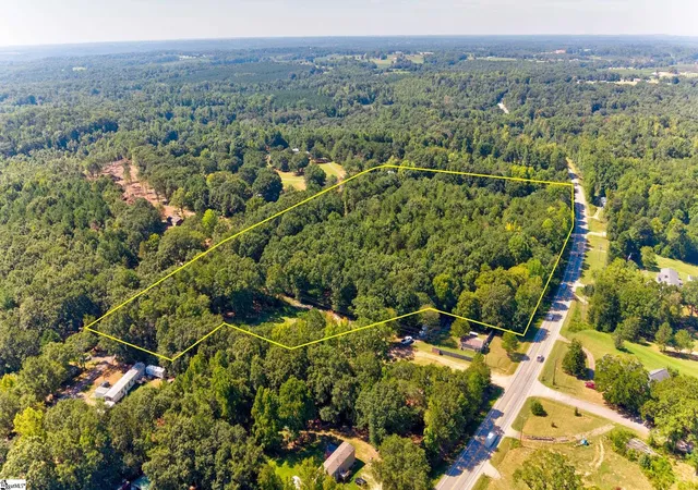 Land for sale at 2307 11 Hwy, Chesnee, SC 29323 | MLS# 1546931