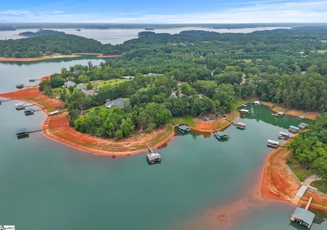Photo 2 of Single family home for sale at 215b Black Bass Rd, Anderson, SC 29626 | MLS# 1604723 | Listing updated on 2026-09-24