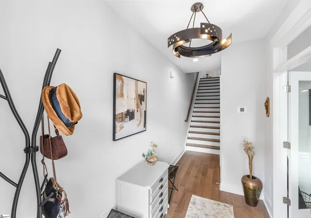 Photo 3 of Townhouse for sale at 17 Whitner St, Greenville, SC 29601 | MLS# 1606036 | Listing updated on 2026-10-21