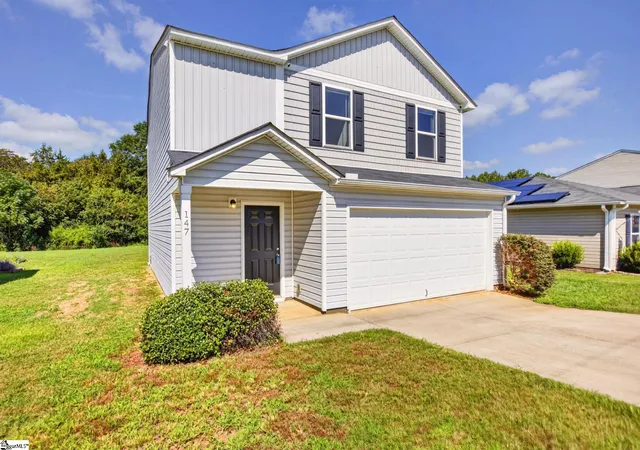 Single family home for sale at 147 Bennett Dairy Rd, Spartanburg, SC 29307 | MLS# 1603641