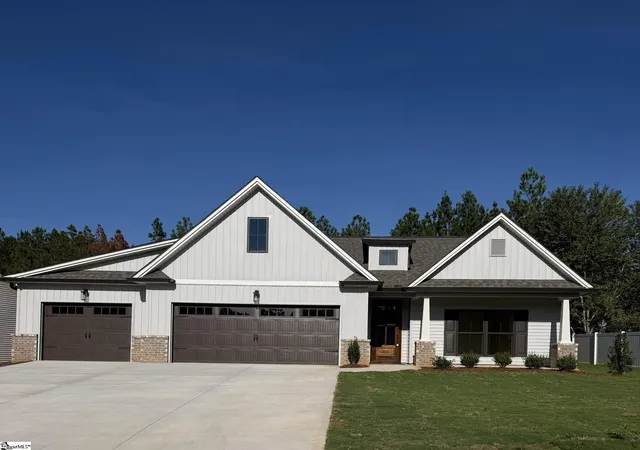 Photo 1 of Single family home for sale at 207 Palmetto Farms Way, Pelzer, SC 29669 | MLS# 1603718 | Listing updated on 2026-09-14