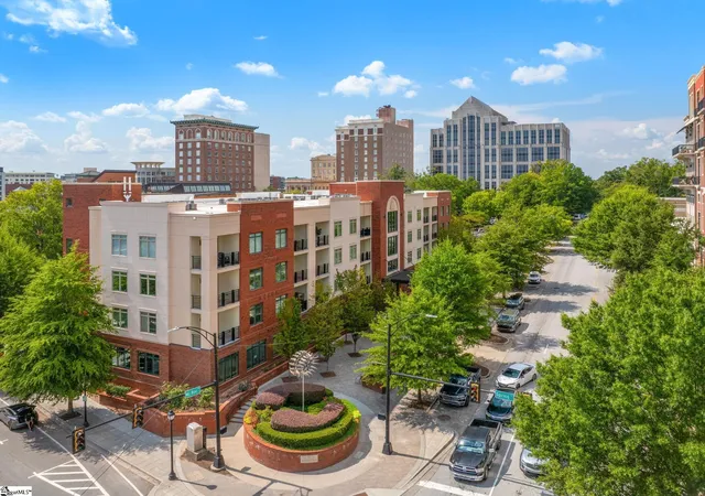 Condo for sale at 98 E Mcbee Ave #Unit 404, Greenville, SC 29601 | MLS# 1604498