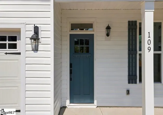Photo 2 of Single family home for sale at 109 Watauga Rd, Fountain Inn, SC 29644 | MLS# 1590748 | Listing updated on 2026-10-16