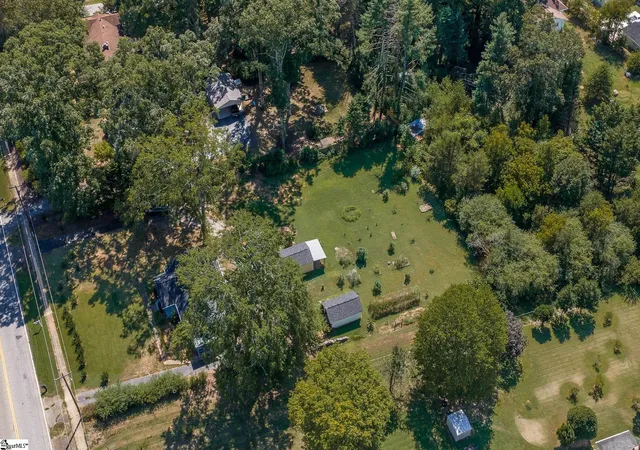 Photo 36 of Single family home for sale at 4405 Old Buncombe Rd, Greenville, SC 29617 | MLS# 1603658 | Listing updated on 2026-09-12