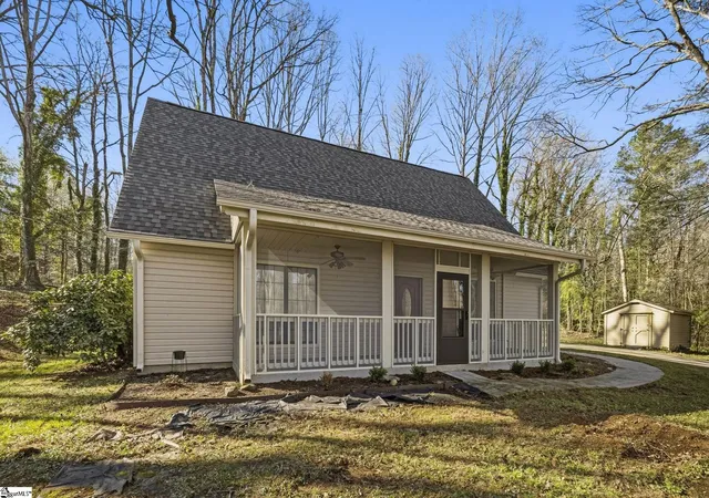 Photo 2 of Single family home for sale at 12 Coleman Dr, Travelers Rest, SC 29690 | MLS# 1603246 | Listing updated on 2026-09-08