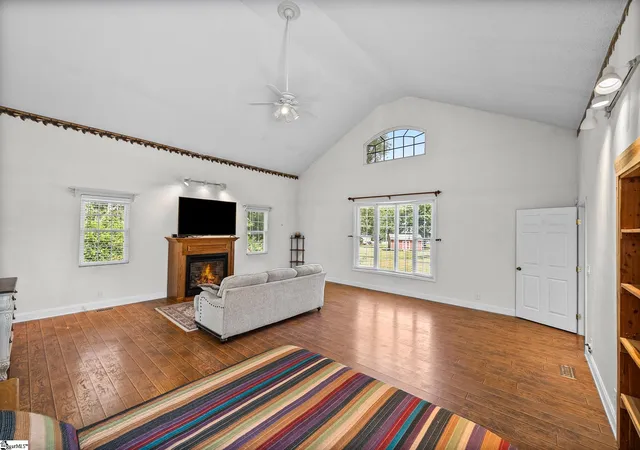 Photo 3 of Single family home for sale at 112 Bert Ct, Greer, SC 29651 | MLS# 1602842 | Listing updated on 2026-09-03