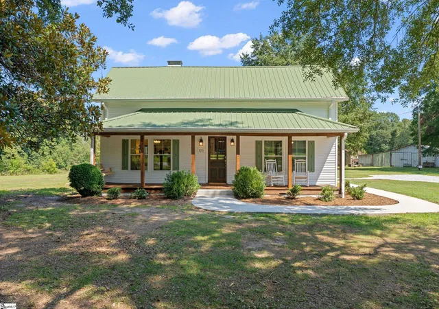 Photo 1 of Single family home for sale at 125 Old Hwy 357, Campobello, SC 29322 | MLS# 1602832 | Listing updated on 2026-09-12