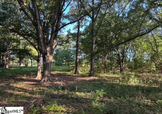 Photo 4 of House for sale at W Georgia Rd, Simpsonville, SC 29680 | MLS# 1602803 | Listing updated on 2026-09-03