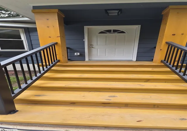 Photo 4 of Single family home for sale at 826 Floyd Rd Ext, Spartanburg, SC 29307 | MLS# 1602986 | Listing updated on 2026-10-19
