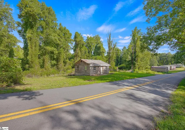 Photo 1 of Land for sale at 1279 Cove Crk Rd, Pickens, SC 29671 | MLS# 1604485 | Listing updated on 2026-09-22