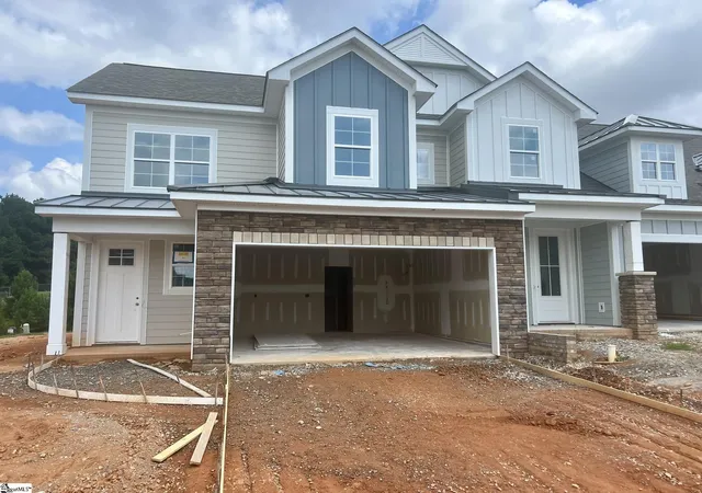 Photo 1 of Townhouse for sale at 31 Hasbrook Ln, Greenville, SC 29607 | MLS# 1603060 | Listing updated on 2026-09-05