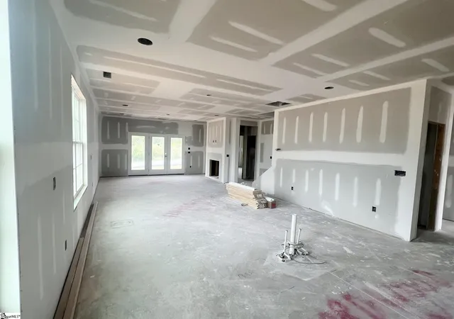 Photo 3 of Townhouse for sale at 31 Hasbrook Ln, Greenville, SC 29607 | MLS# 1603060 | Listing updated on 2026-09-05