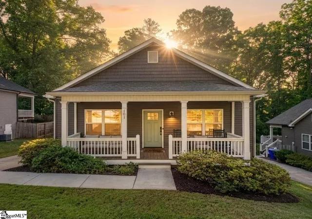 Photo 1 of Single family home for sale at 101 Pacific Ave, Greenville, SC 29605 | MLS# 1590673 | Listing updated on 2026-09-08