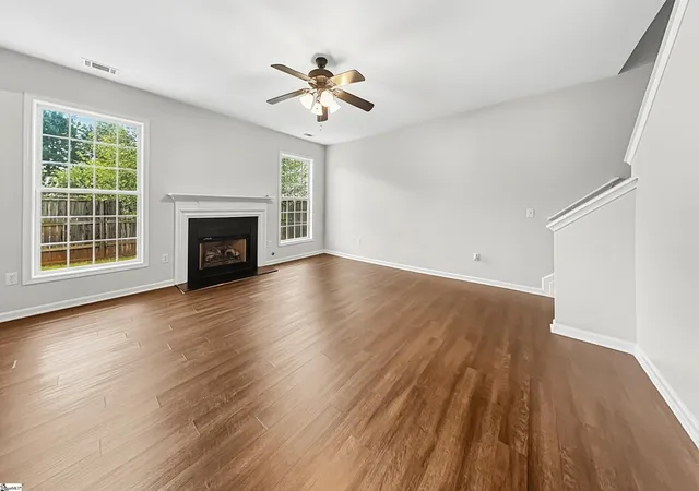Photo 3 of Single family home for sale at 760 Terrace Crk Dr, Duncan, SC 29334 | MLS# 1606453 | Listing updated on 2026-10-12