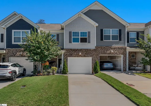 Photo 1 of Townhouse for sale at 214 E Compass Way, Easley, SC 29640 | MLS# 1605557 | Listing updated on 2026-10-02