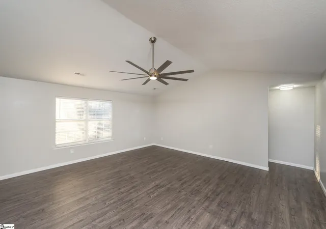 Photo 3 of Single family home for sale at 100 Stevens Ct, Williamston, SC 29697 | MLS# 1604470 | Listing updated on 2026-09-22