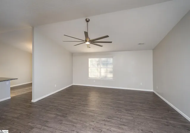Photo 4 of Single family home for sale at 100 Stevens Ct, Williamston, SC 29697 | MLS# 1604470 | Listing updated on 2026-09-22