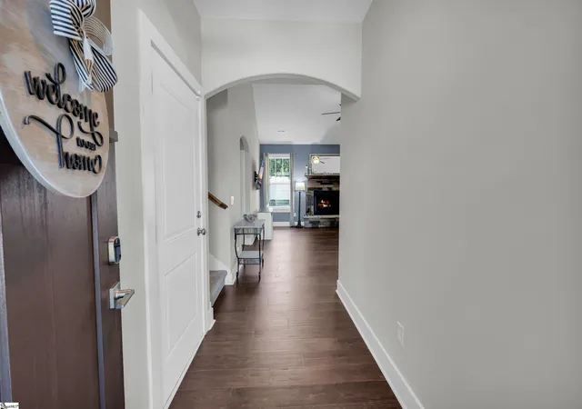 Photo 4 of Single family home for sale at 1005 Anglian Pl, Simpsonville, SC 29681 | MLS# 1603664 | Listing updated on 2026-09-12