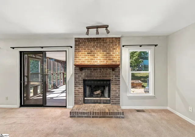 Photo 3 of Single family home for sale at 216 N Celestial Dr, Greer, SC 29651 | MLS# 1603672 | Listing updated on 2026-09-12