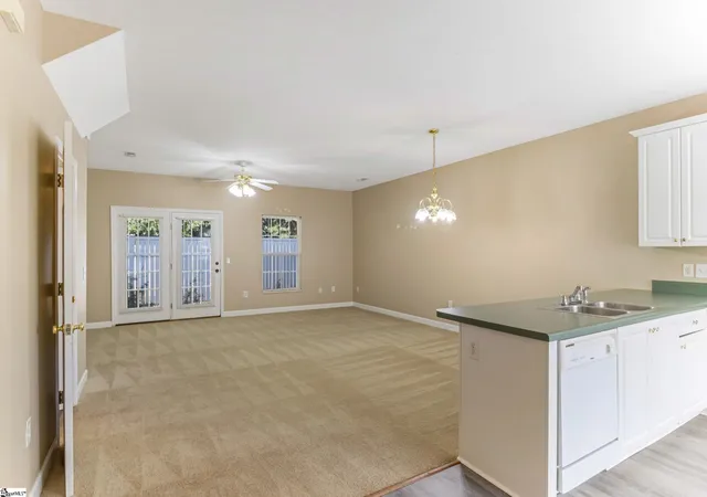 Photo 2 of Townhouse for sale at 48 Ridgestone Cir, Mauldin, SC 29662 | MLS# 1606089 | Listing updated on 2026-10-08