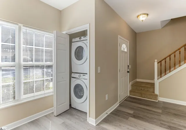 Photo 4 of Townhouse for sale at 48 Ridgestone Cir, Mauldin, SC 29662 | MLS# 1606089 | Listing updated on 2026-10-08