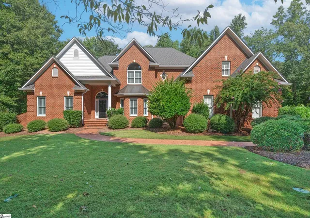 Photo 1 of Single family home for sale at 156 Club Dr, Simpsonville, SC 29681 | MLS# 1603077 | Listing updated on 2026-09-05