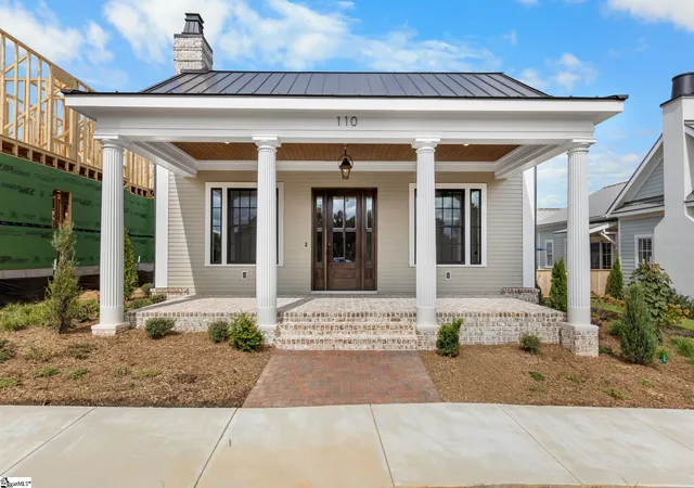 Photo 2 of Single family home for sale at 110 Baron Dr, Greenville, SC 29615 | MLS# 1575053 | Listing updated on 2026-10-22