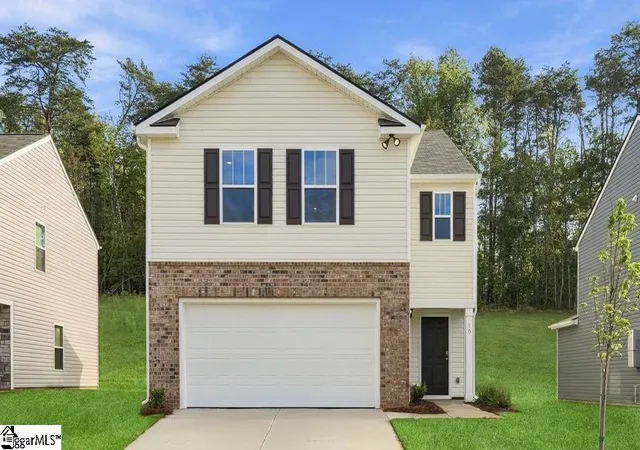 Photo 1 of Single family home for sale at 10 Archstone Wy, Piedmont, SC 29673 | MLS# 1595911 | Listing updated on 2026-10-27