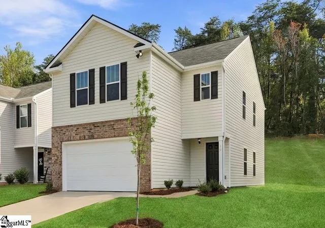 Photo 2 of Single family home for sale at 10 Archstone Wy, Piedmont, SC 29673 | MLS# 1595911 | Listing updated on 2026-10-27