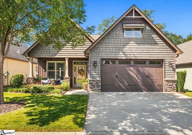 Photo 1 of Single family home for sale at 403 Ashler Dr, Greer, SC 29650 | MLS# 1606175 | Listing updated on 2026-10-24