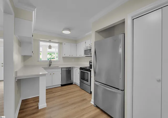 Photo 2 of Condo for sale at 925 Cleveland St #Unit 179, Greenville, SC 29601 | MLS# 1602878 | Listing updated on 2026-09-08