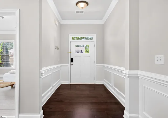 Photo 4 of Single family home for sale at 28 Noble Wing Ln, Taylors, SC 29687 | MLS# 1603250 | Listing updated on 2026-09-09