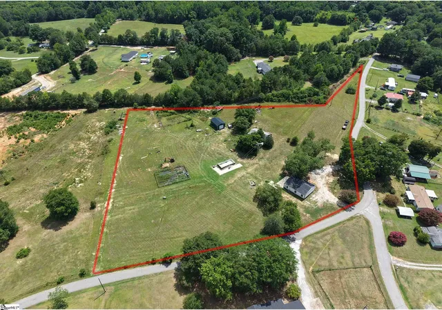 Photo 32 of Single family home for sale at 250 Bryant Rd, Pacolet, SC 29372 | MLS# 1605901 | Listing updated on 2026-10-06