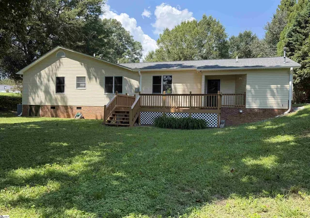 Photo 2 of Single family home for sale at 5041 Highway 221, Roebuck, SC 29376 | MLS# 1602576 | Listing updated on 2026-09-04
