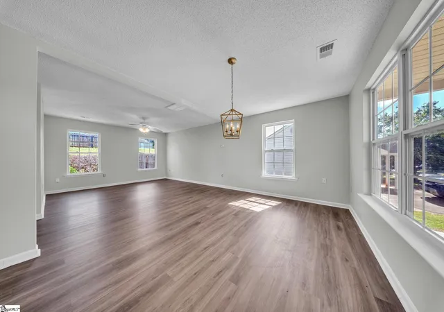 Photo 3 of Sale Pending at 260 Ashley Danielle Dr, Duncan, SC 29334 | MLS# 1603376 | Listing updated on 2026-09-22