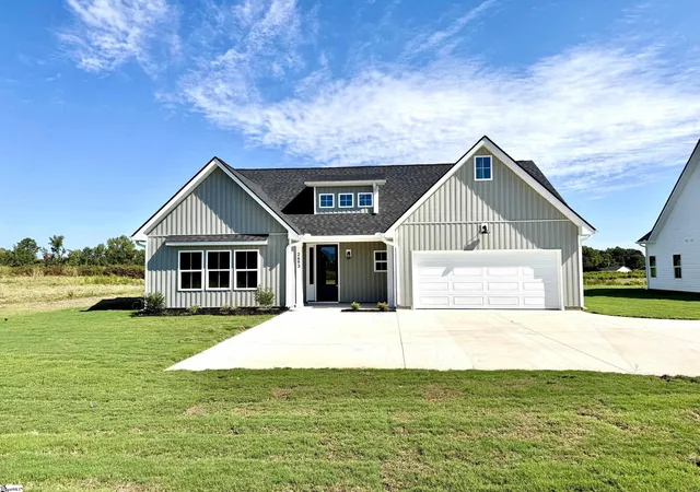 Single family home for sale at 2693 Friendship Church Rd, Gray Court, SC 29645 | MLS# 1603279