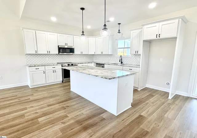 Photo 4 of Single family home for sale at 2693 Friendship Church Rd, Gray Court, SC 29645 | MLS# 1603279 | Listing updated on 2026-09-09