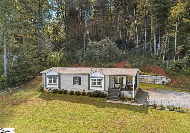 Photo 3 of Manufactured home for sale at 382 Hart Cut Rd, Marietta, SC 29661 | MLS# 1605530 | Listing updated on 2026-10-02