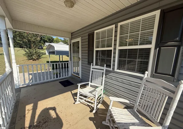 Photo 2 of Single family home for sale at 214 Jones St, Laurens, SC 29360 | MLS# 1603041 | Listing updated on 2026-09-09