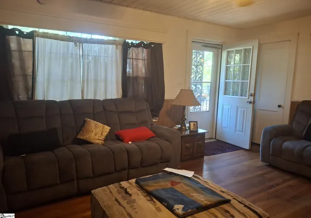 Photo 3 of Single family home for sale at 101 Jett St, Pickens, SC 29671 | MLS# 1606241 | Listing updated on 2026-10-19