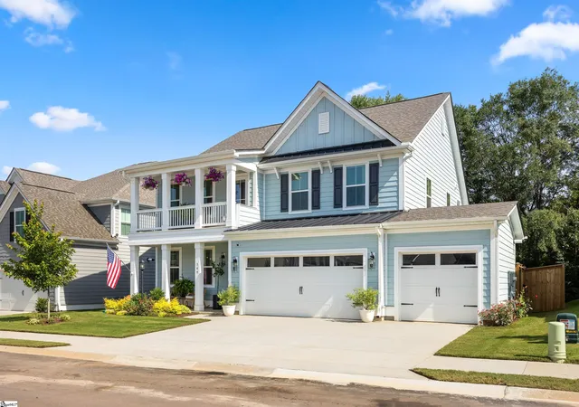 Photo 2 of Single family home for sale at 349 Encampment Blvd, Simpsonville, SC 29681 | MLS# 1602976 | Listing updated on 2026-09-11