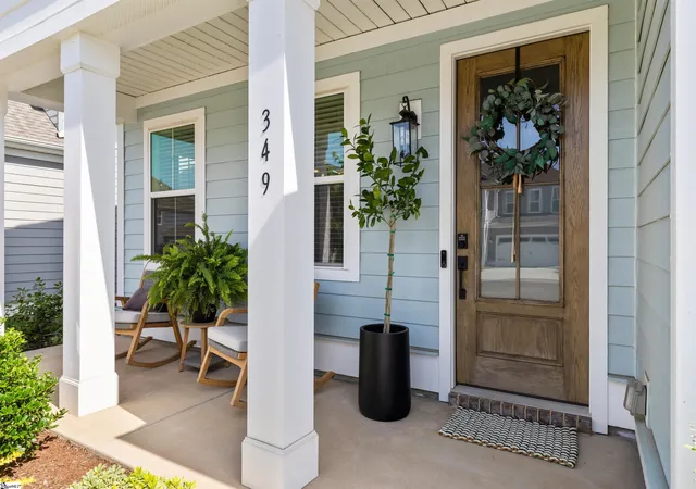 Photo 3 of Single family home for sale at 349 Encampment Blvd, Simpsonville, SC 29681 | MLS# 1602976 | Listing updated on 2026-09-11